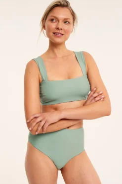 Bikinitrosor