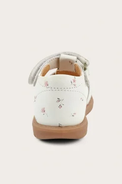 Blommig sandal Hällevik