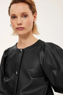 Blus med puffärmar