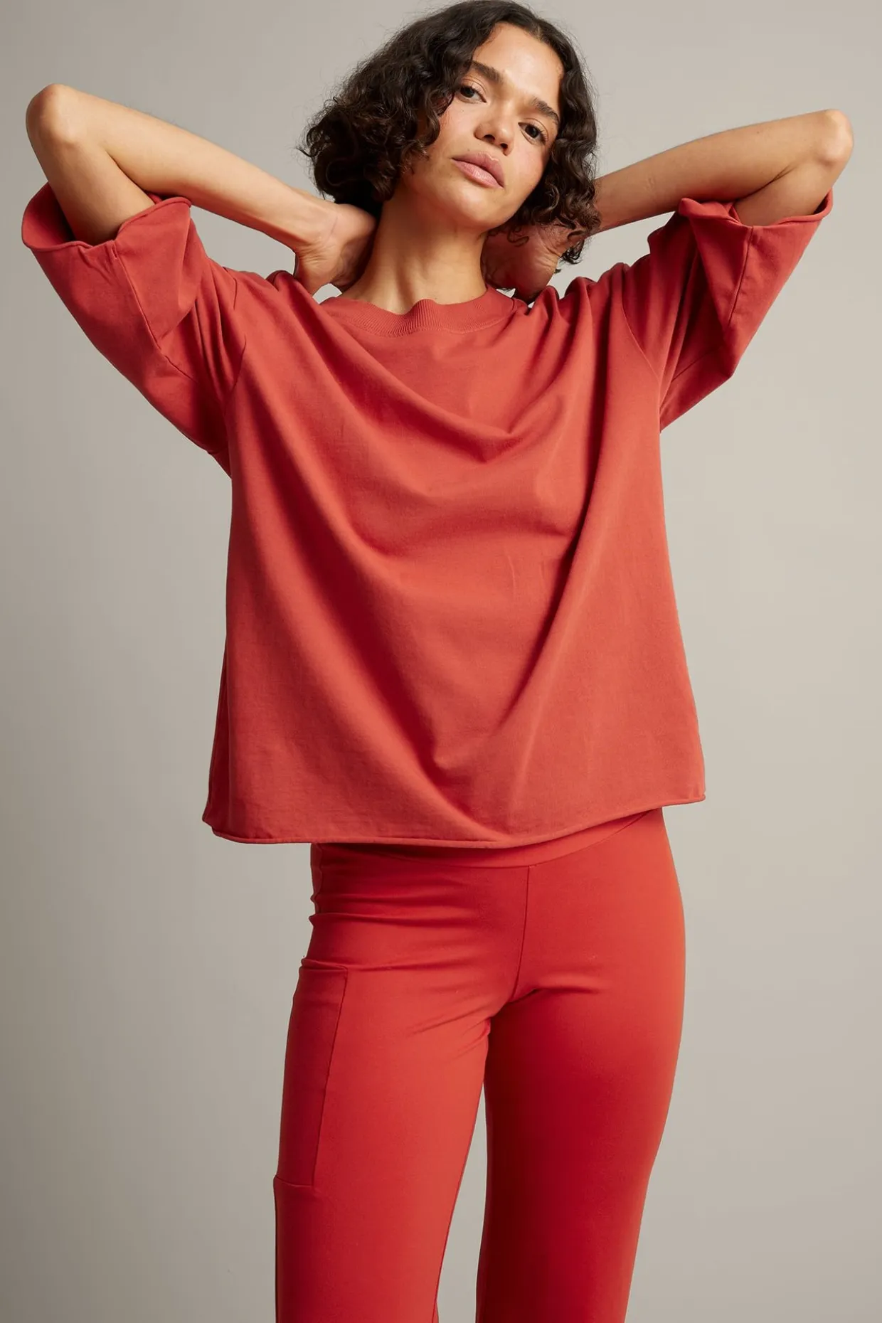 Boxig t-shirt med rullade kanter