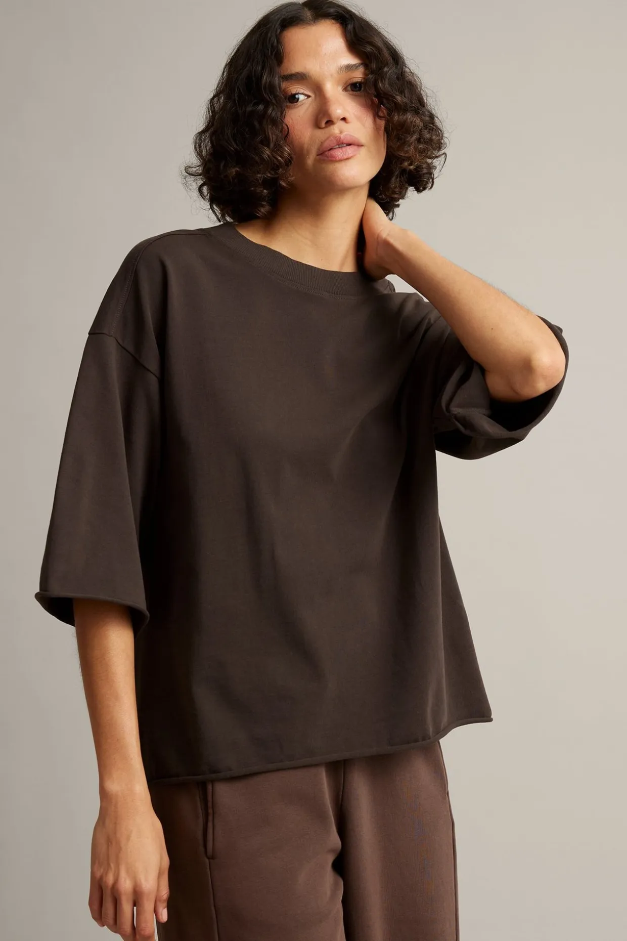 Boxig t-shirt med rullade kanter