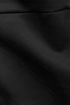 Brieftrosa i high shape