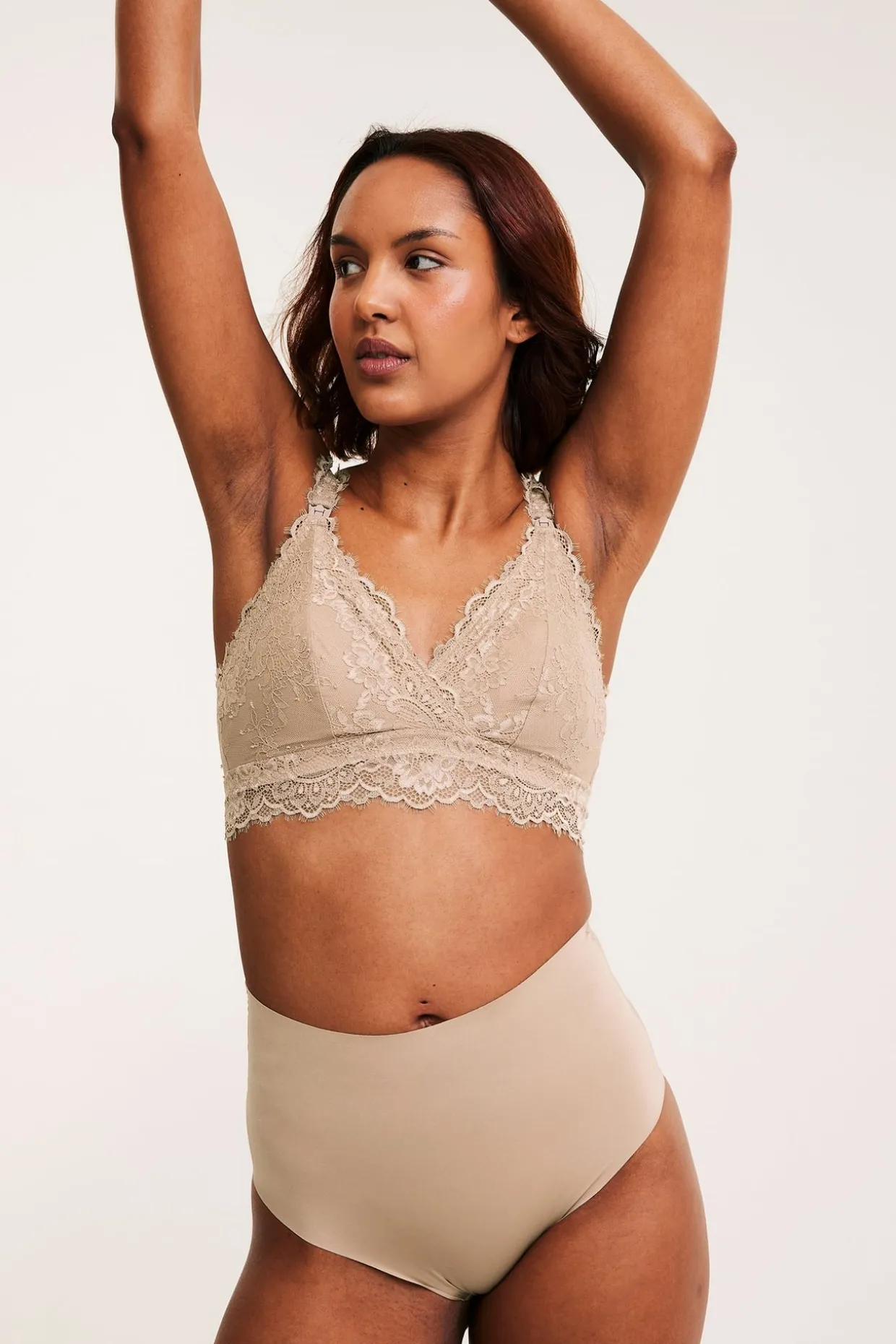 Brieftrosa seamless light shape
