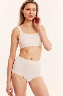 Brieftrosa seamless medium shape