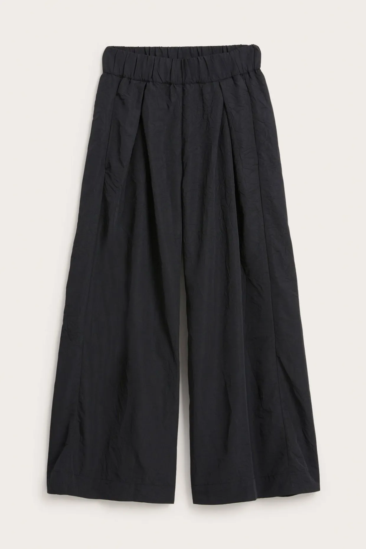 Byxor med struktur wide fit