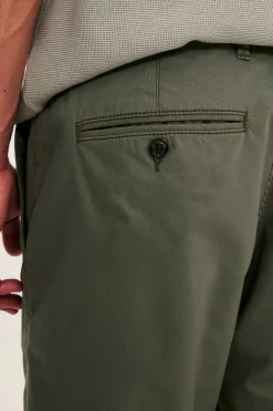 Chinosshorts i bomullstwill