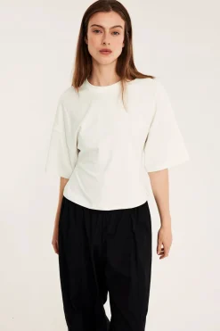 Figurnära t‑shirt