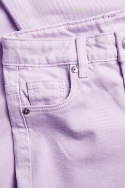 Färgad vida twilljeans