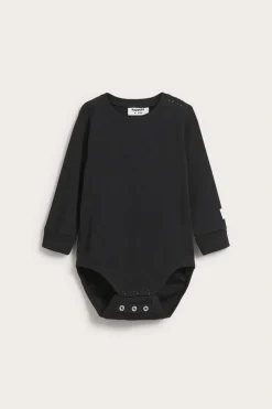 Förlängningsbar ribbad body