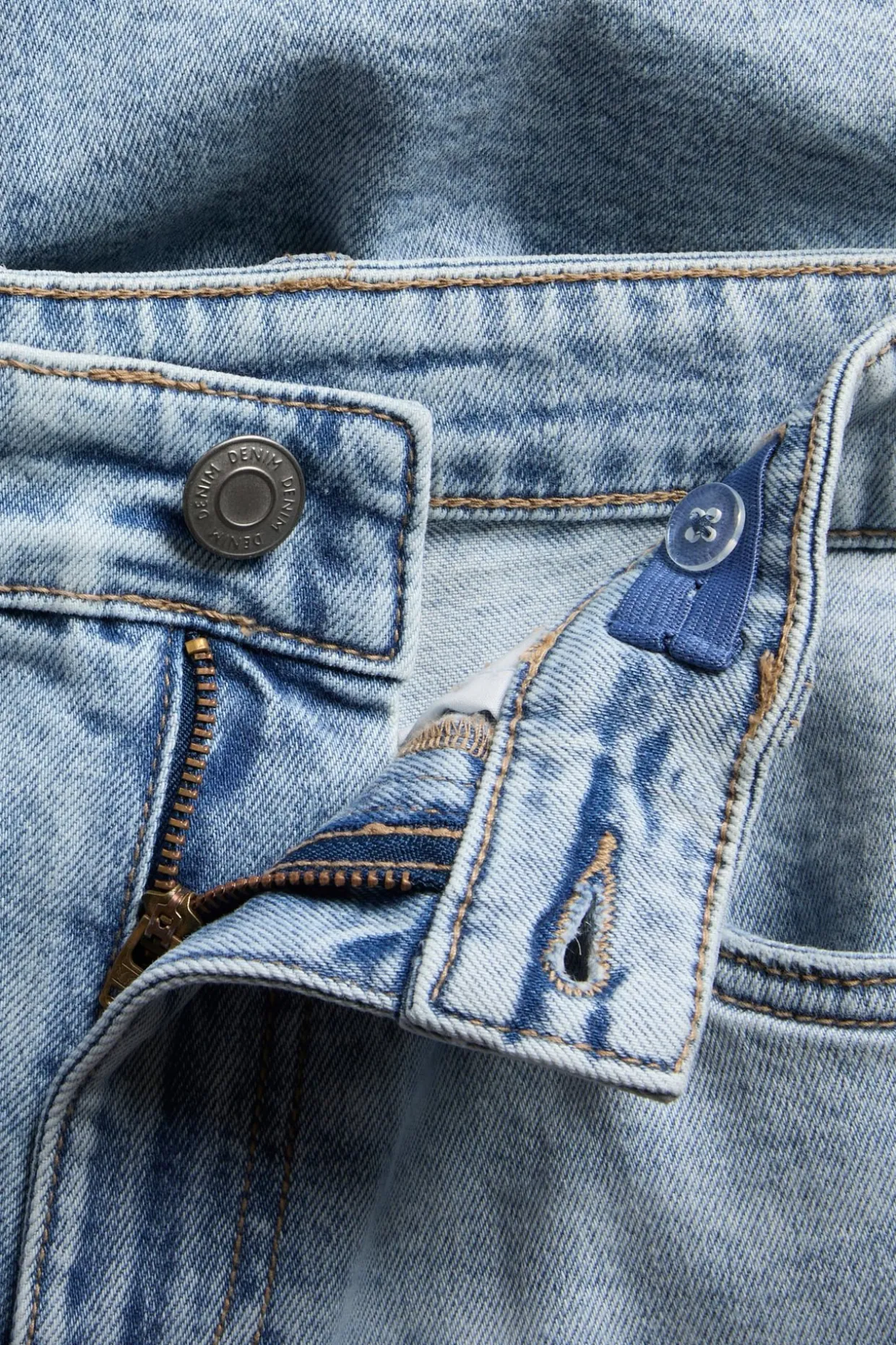 Jeansshorts med längre ben
