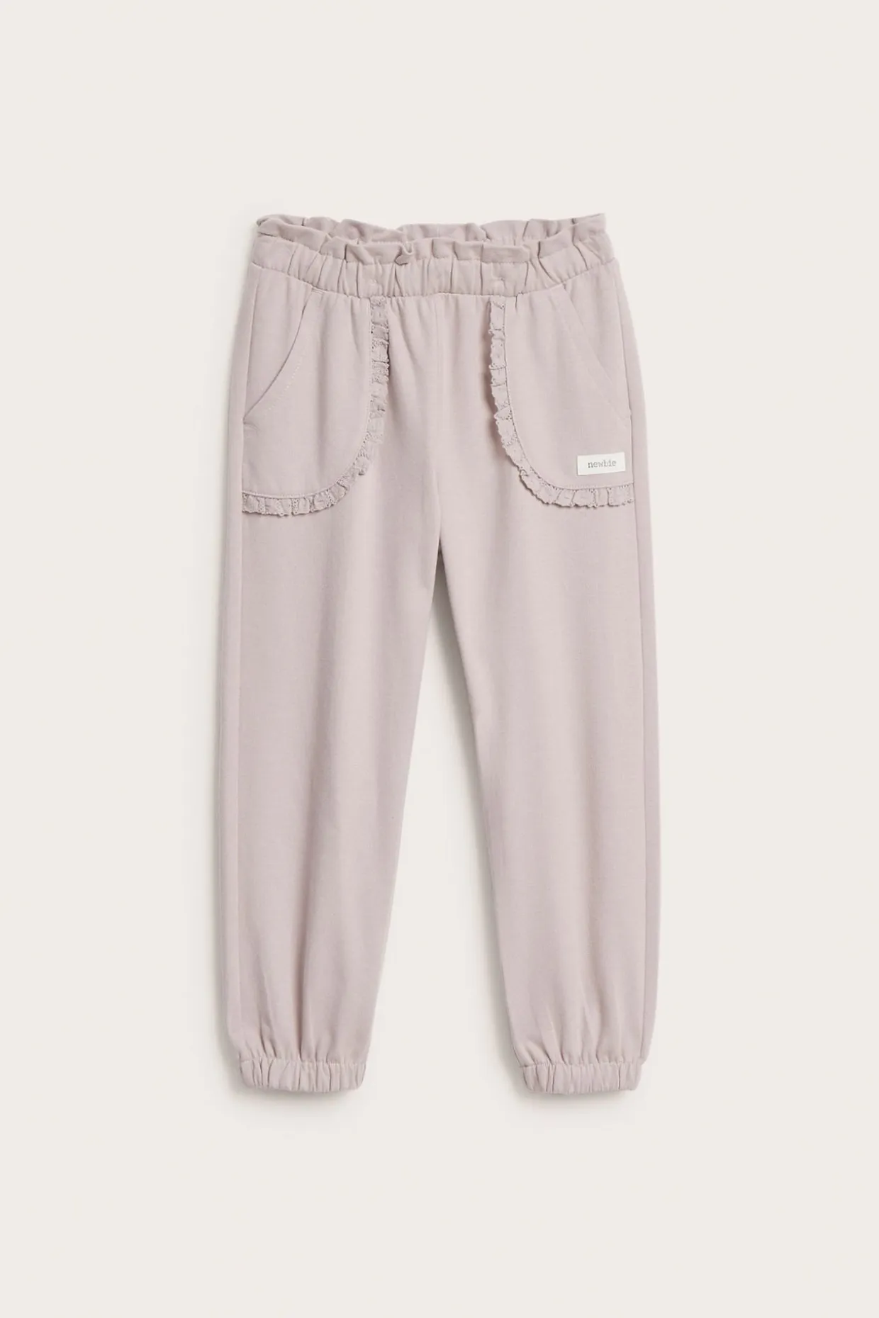 Joggingbyxor med spetsdetaljer