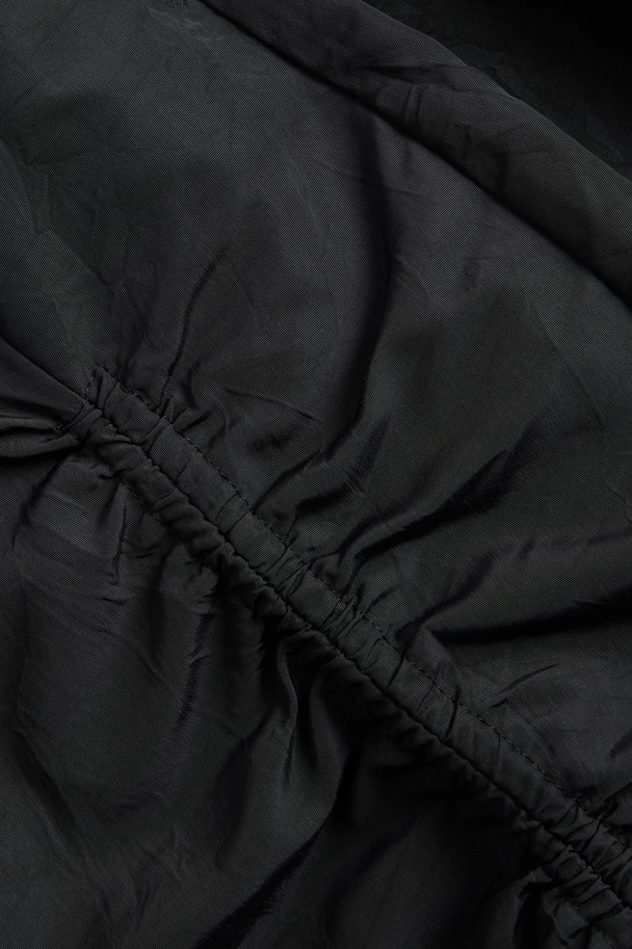 Kjol med draperingsdetalj