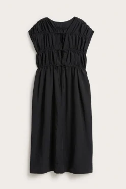 Klänning med knytdetaljer