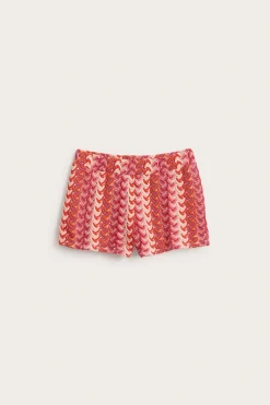 Korta shorts med virkad look