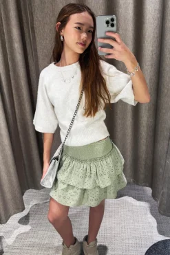Kort kjol broderie anglaise