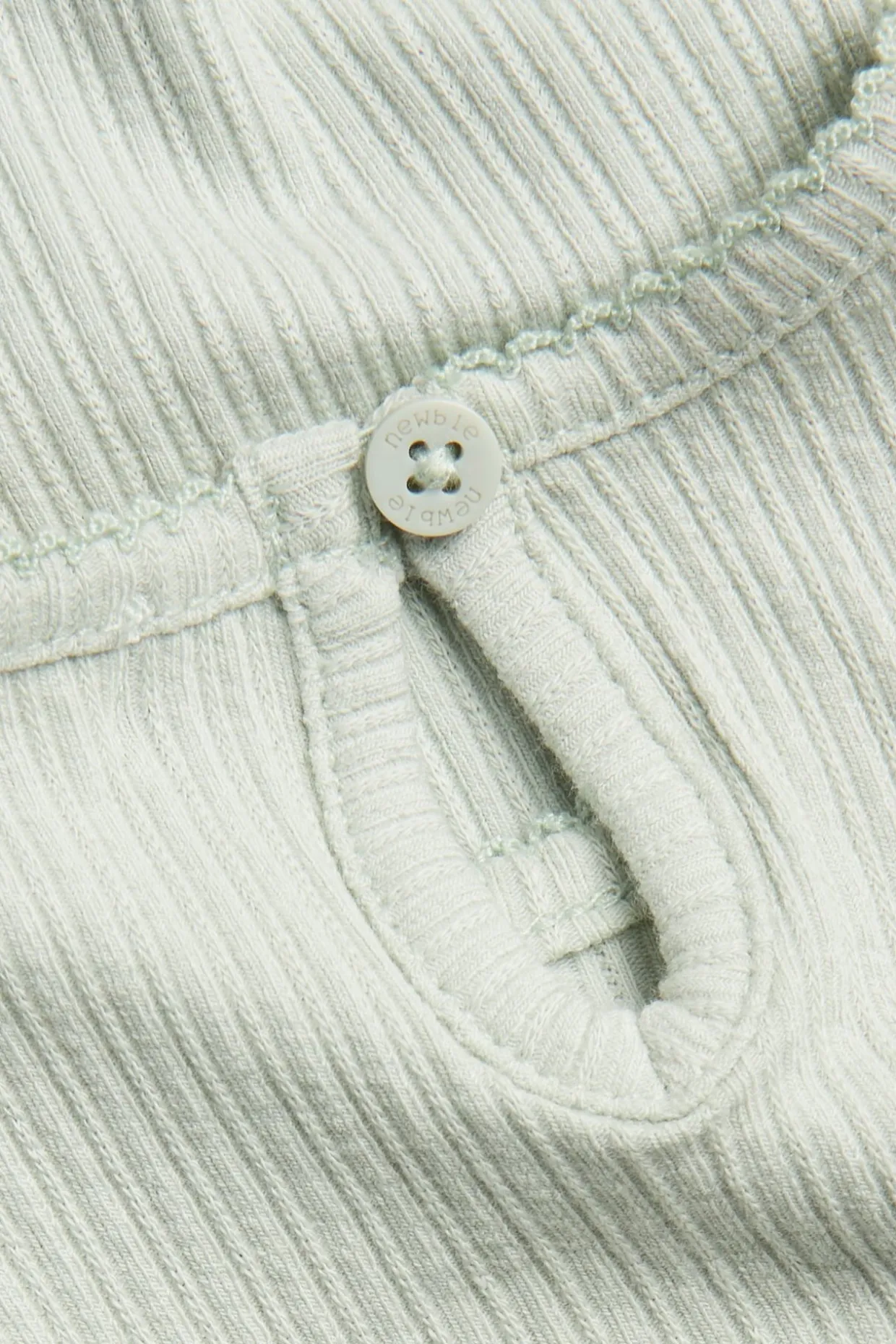 Kortärmad body med puffärm