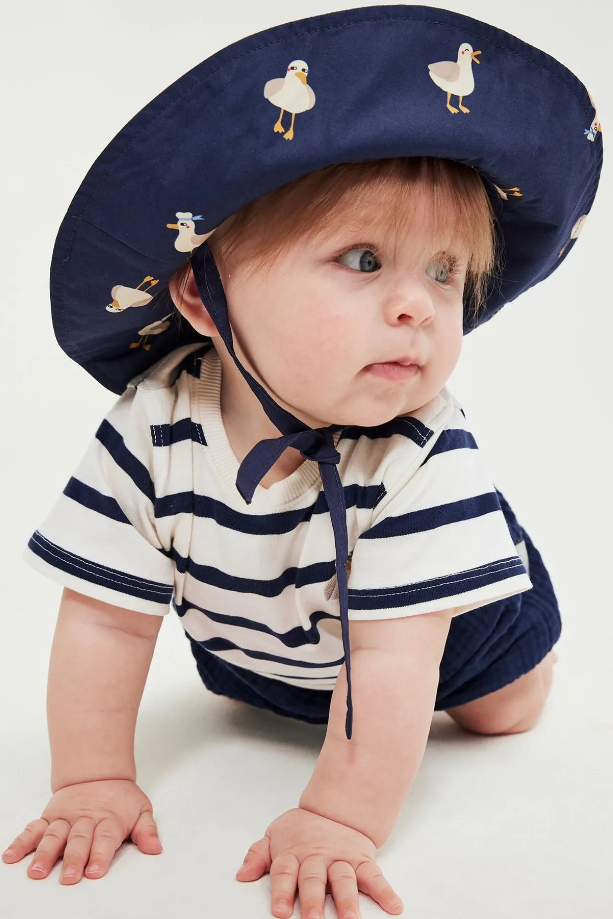 Kortärmad randig babybody
