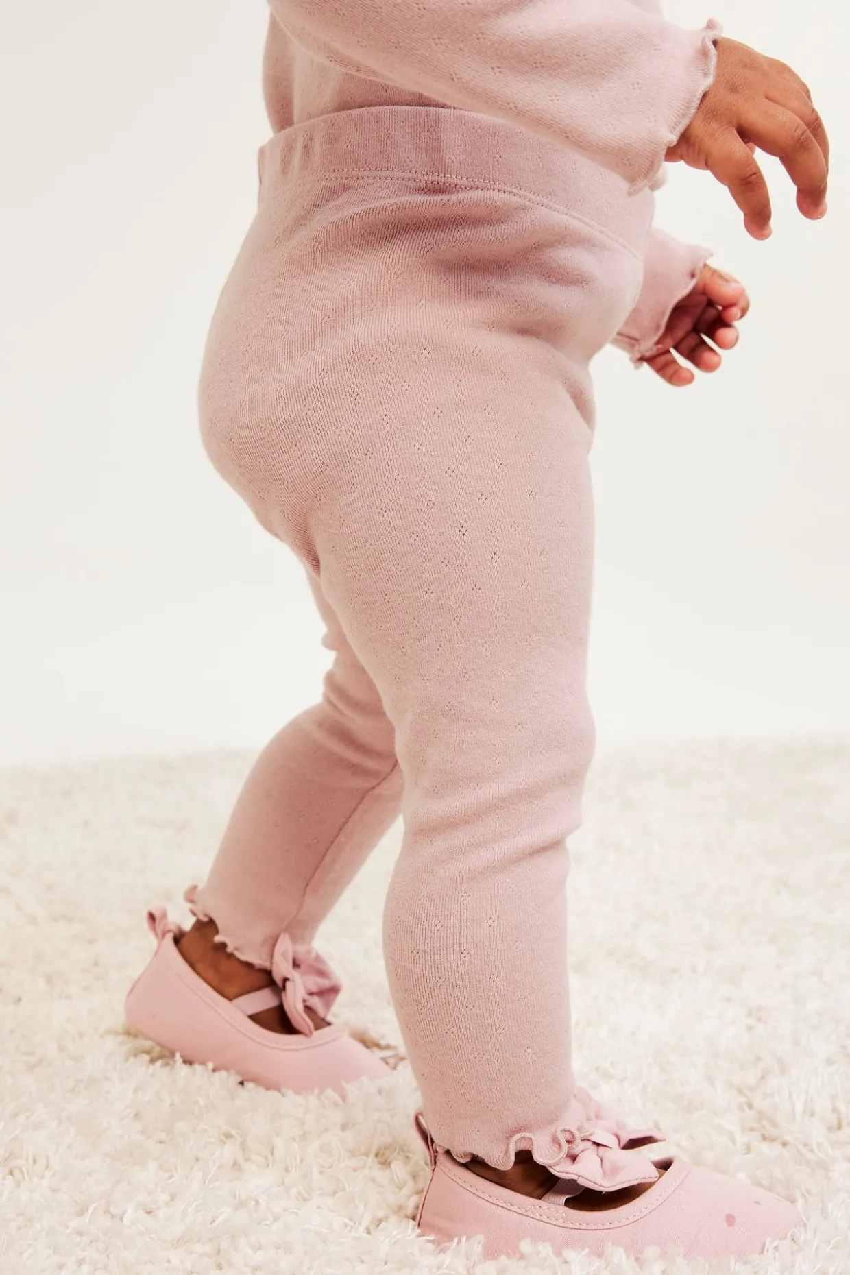 Leggings med pointelle mönster
