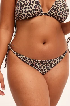 Leopardmönstrad bikinitrosa