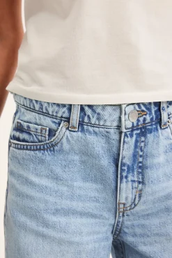 Loose jeans low waist