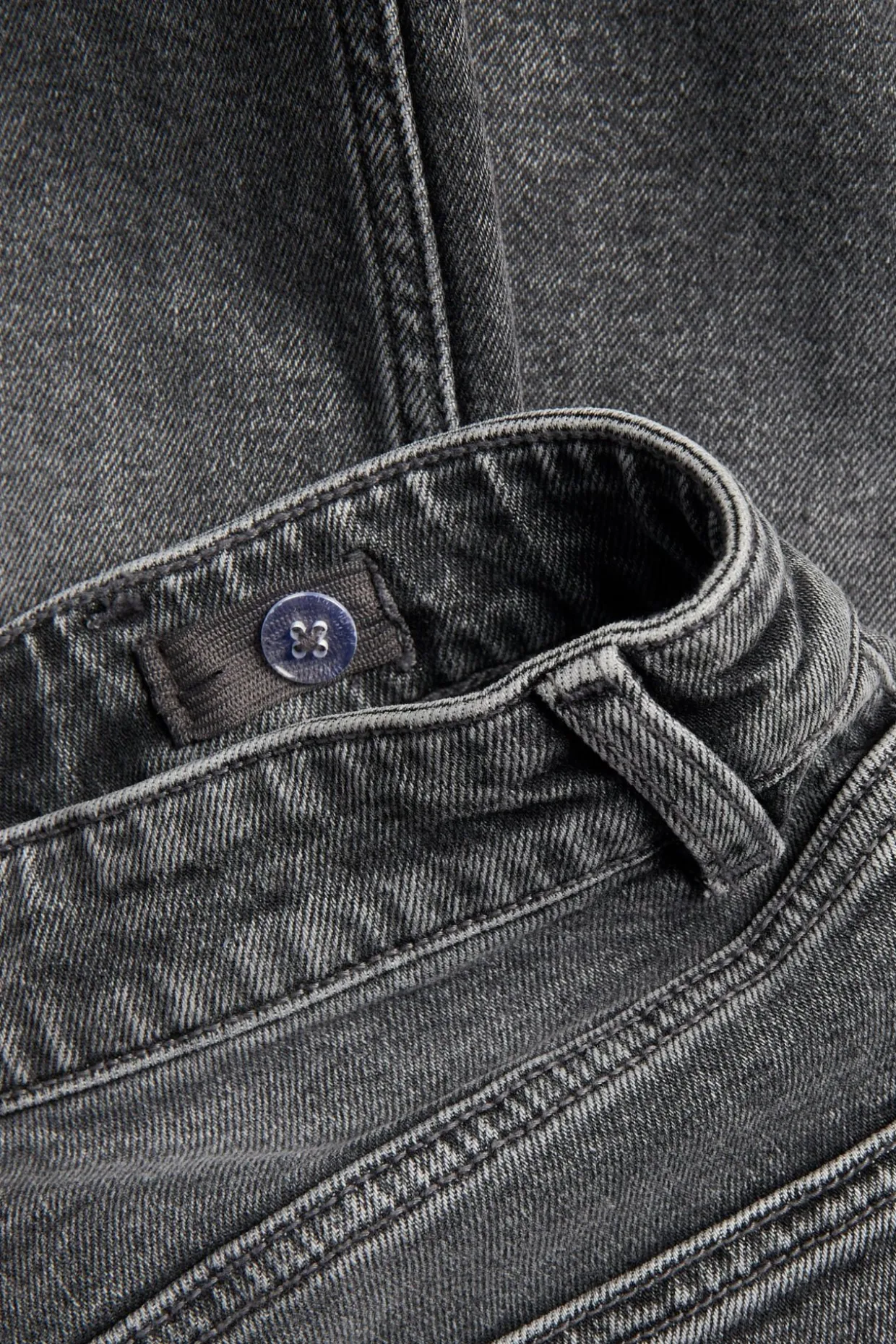 Loose jeans mid waist