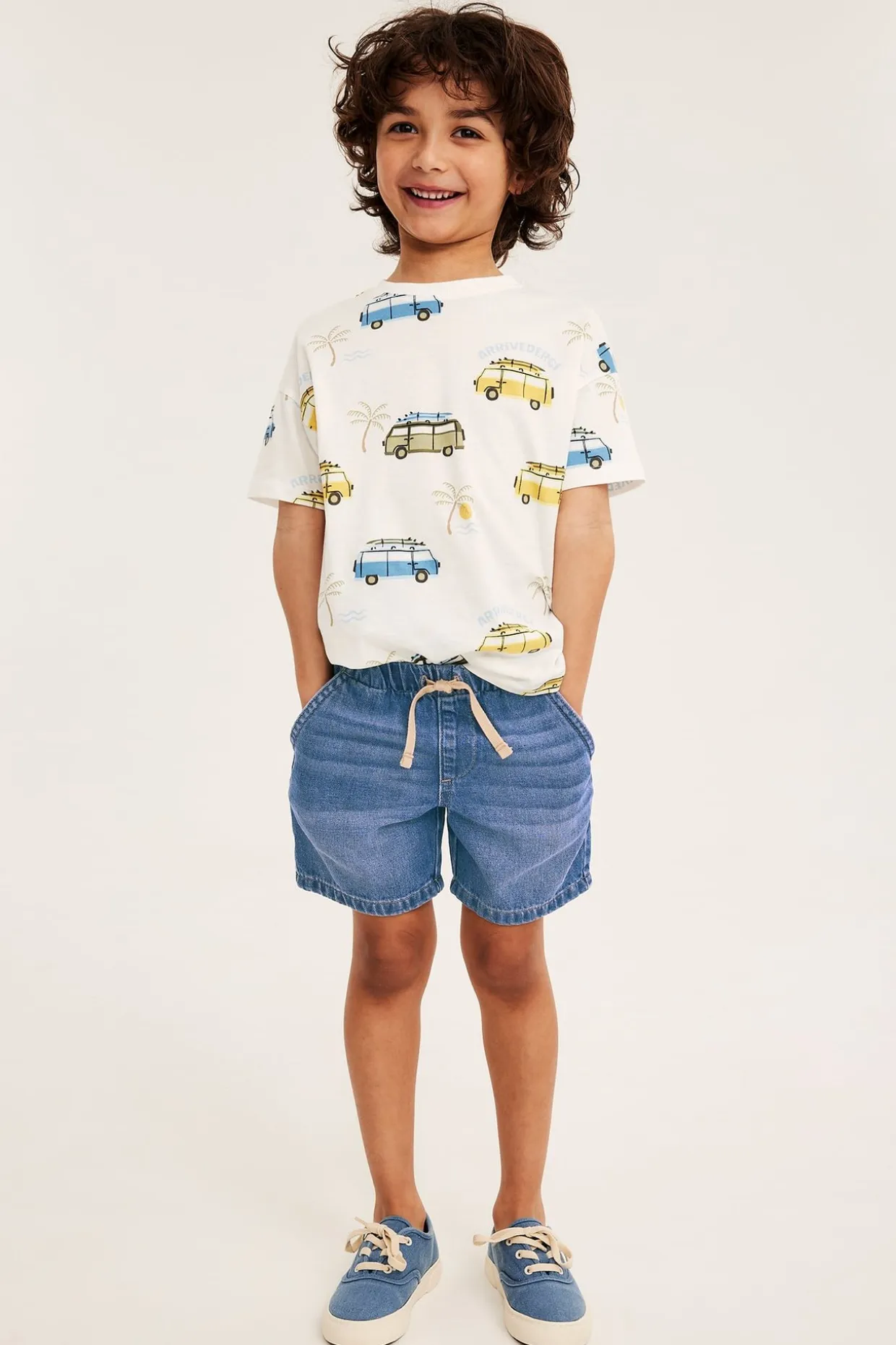 Mjuka jeansshorts i dra-på-modell
