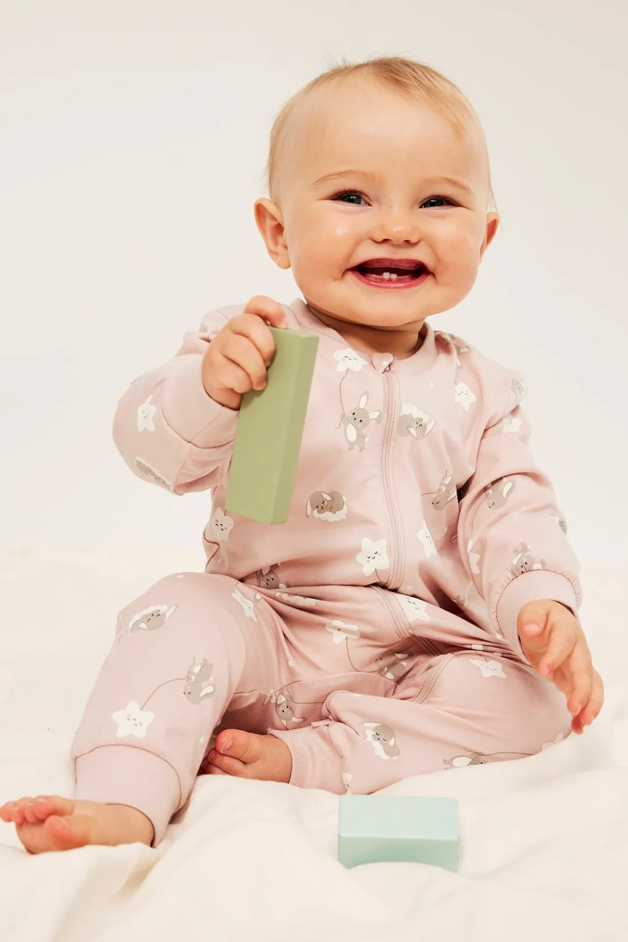 Mönstrad babypyjamas i 2-pack