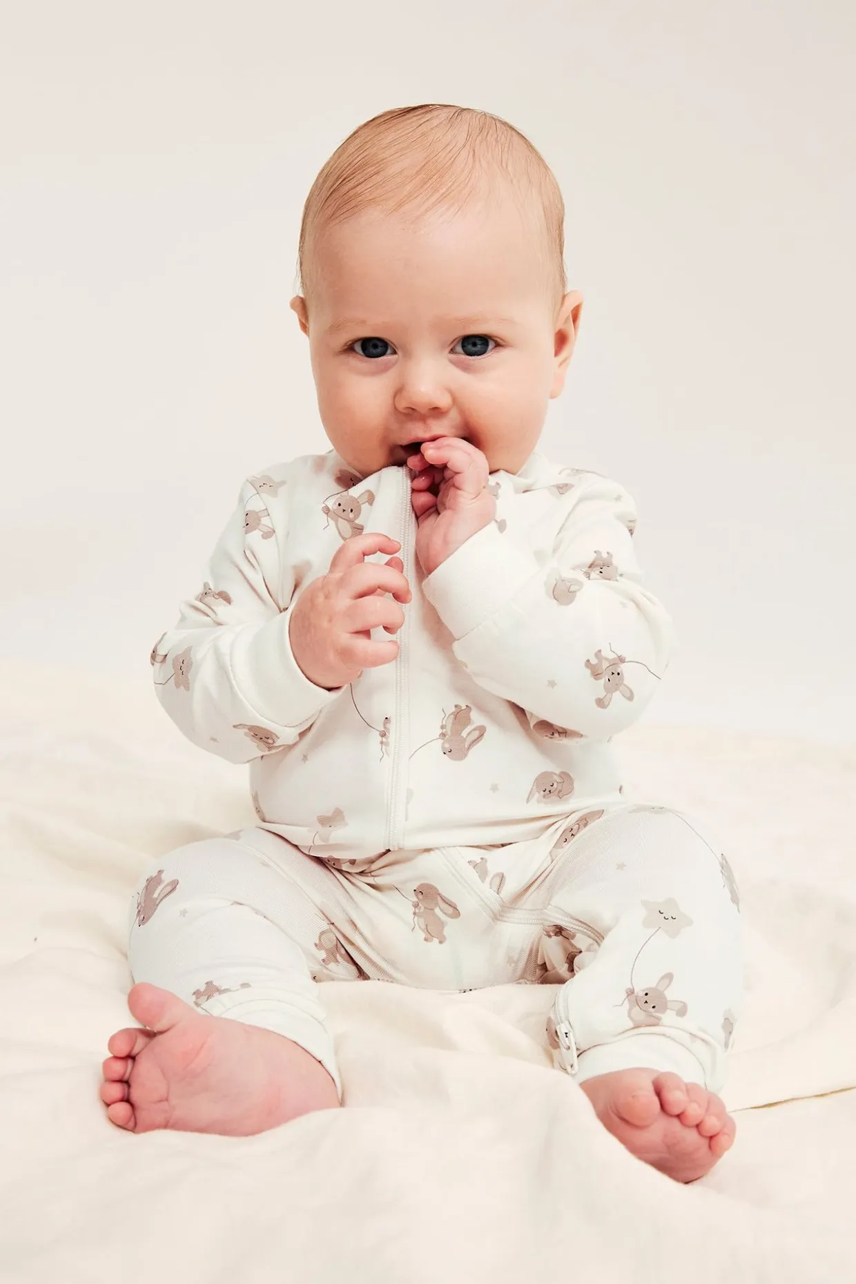 Mönstrad babypyjamas i 2-pack