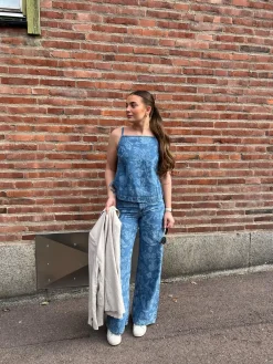 Mönstrat linne i denim