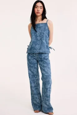Mönstrat linne i denim