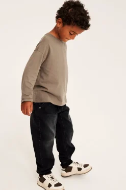 Oversize långärmad t-shirt i bomullstrikå
