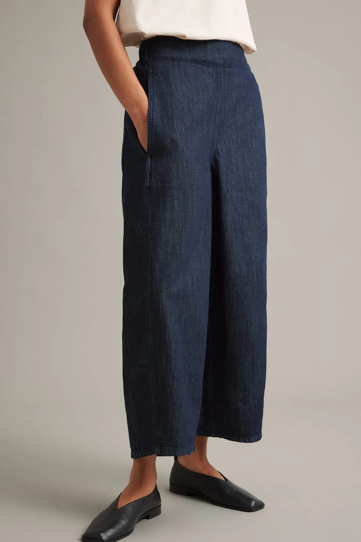 Pull-on jeans barrel fit cropped