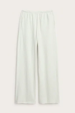 Pyjamasbyxor i bäckebölja