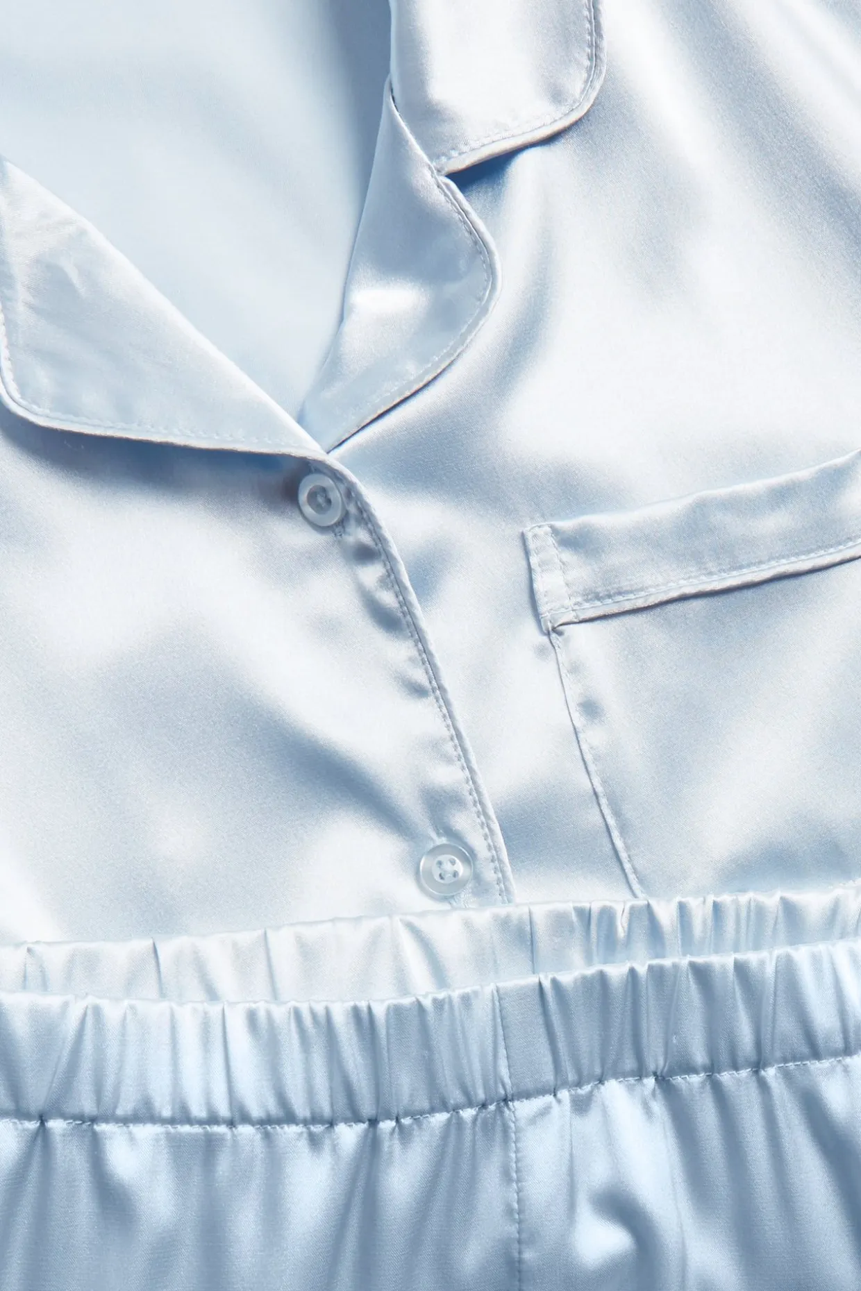 Pyjamas i satin