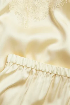 Pyjamasset i satin