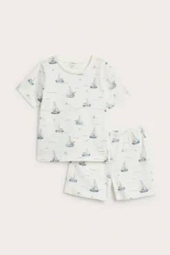 Pyjamasset med segelbåtar