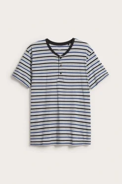 Pyjamaströja