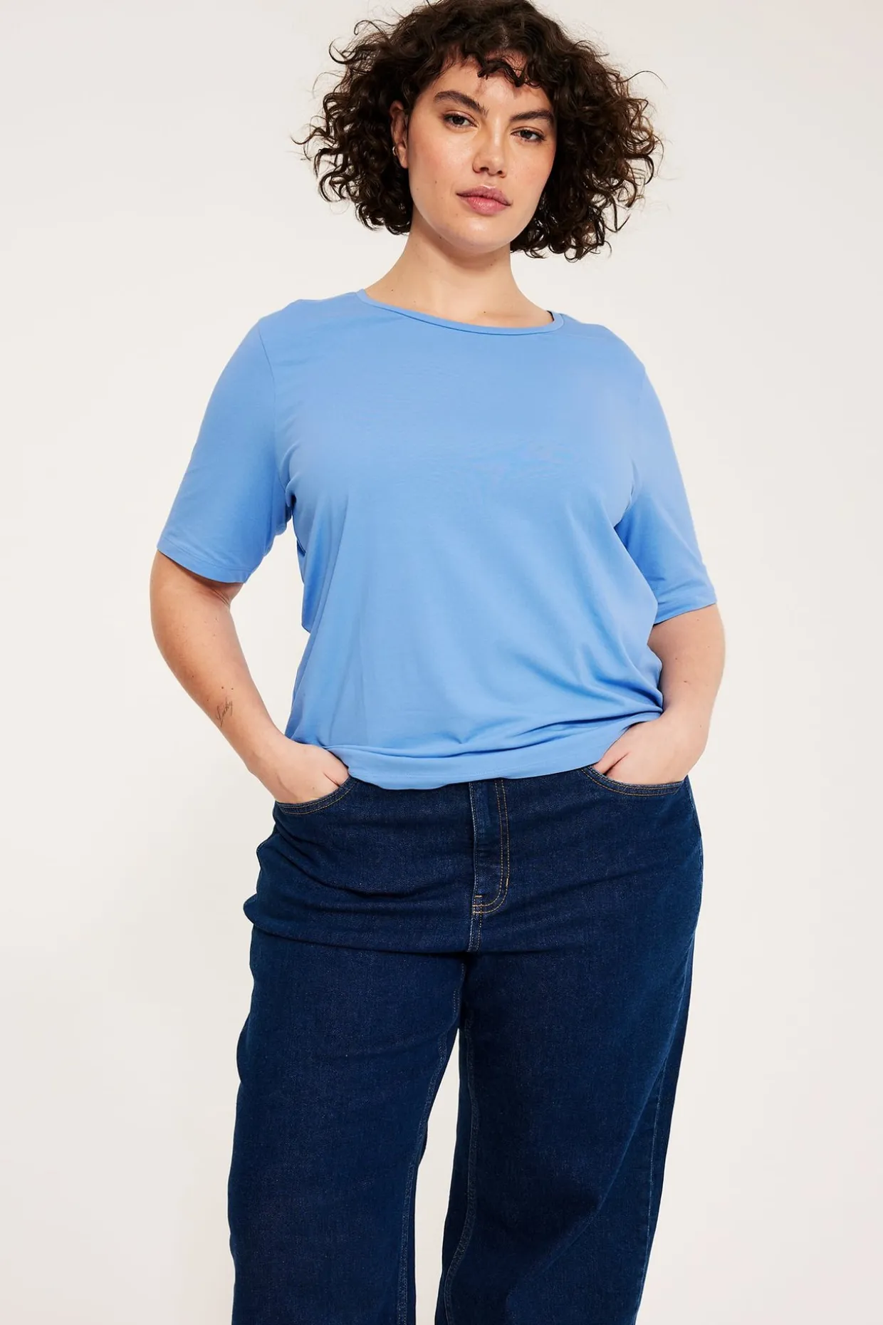 Regular t-shirt i bomull