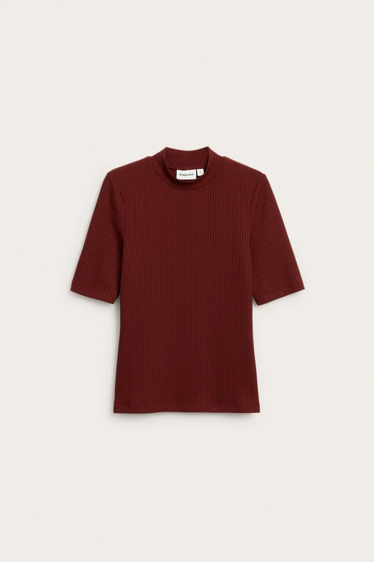 Ribbad top med polokrage