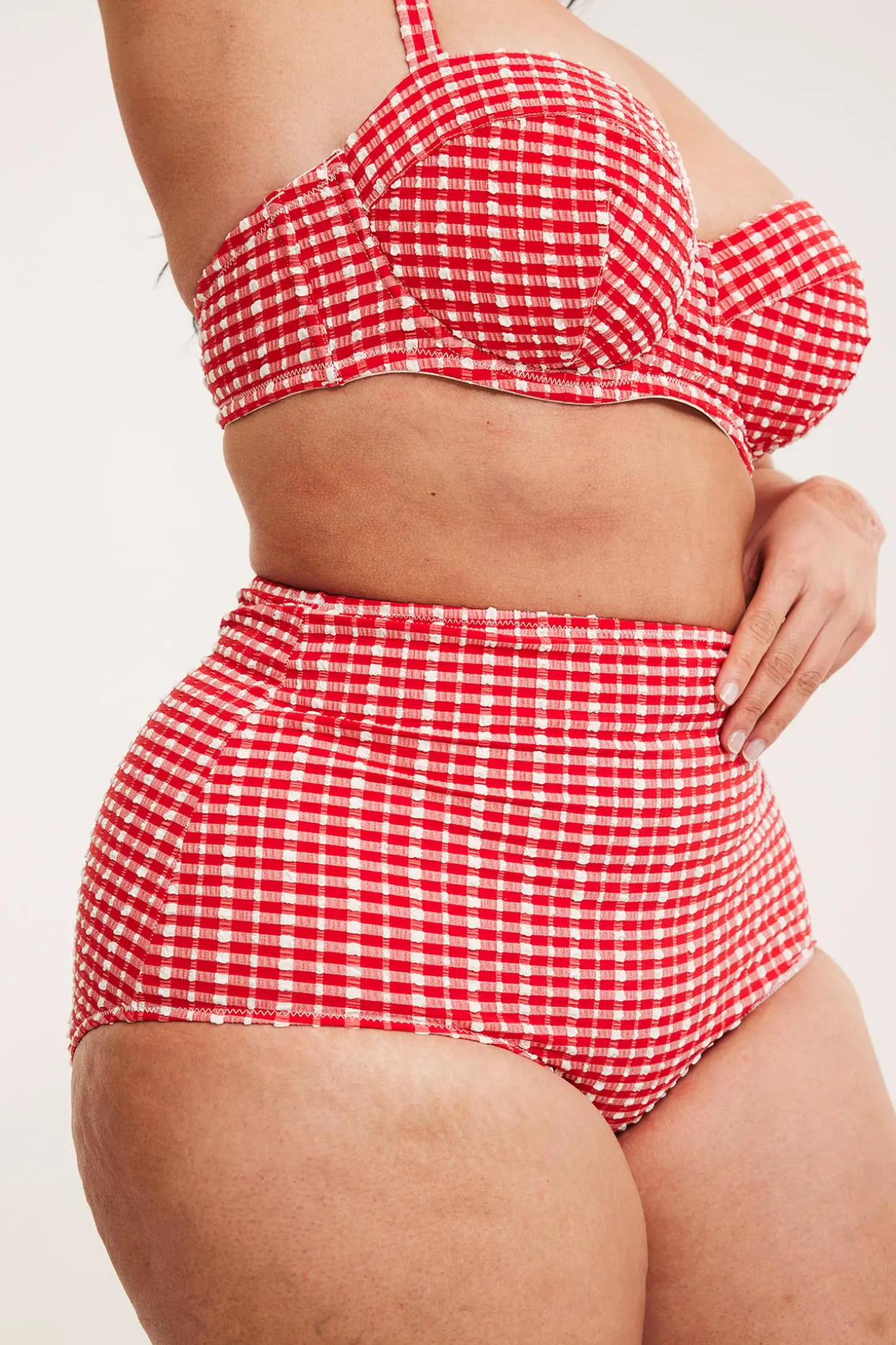 Rutig bikinitrosa hipster