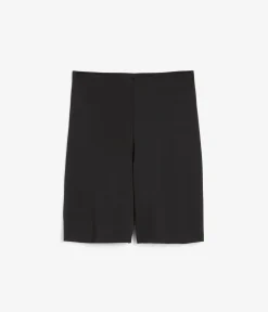 Seamless shortstrosa