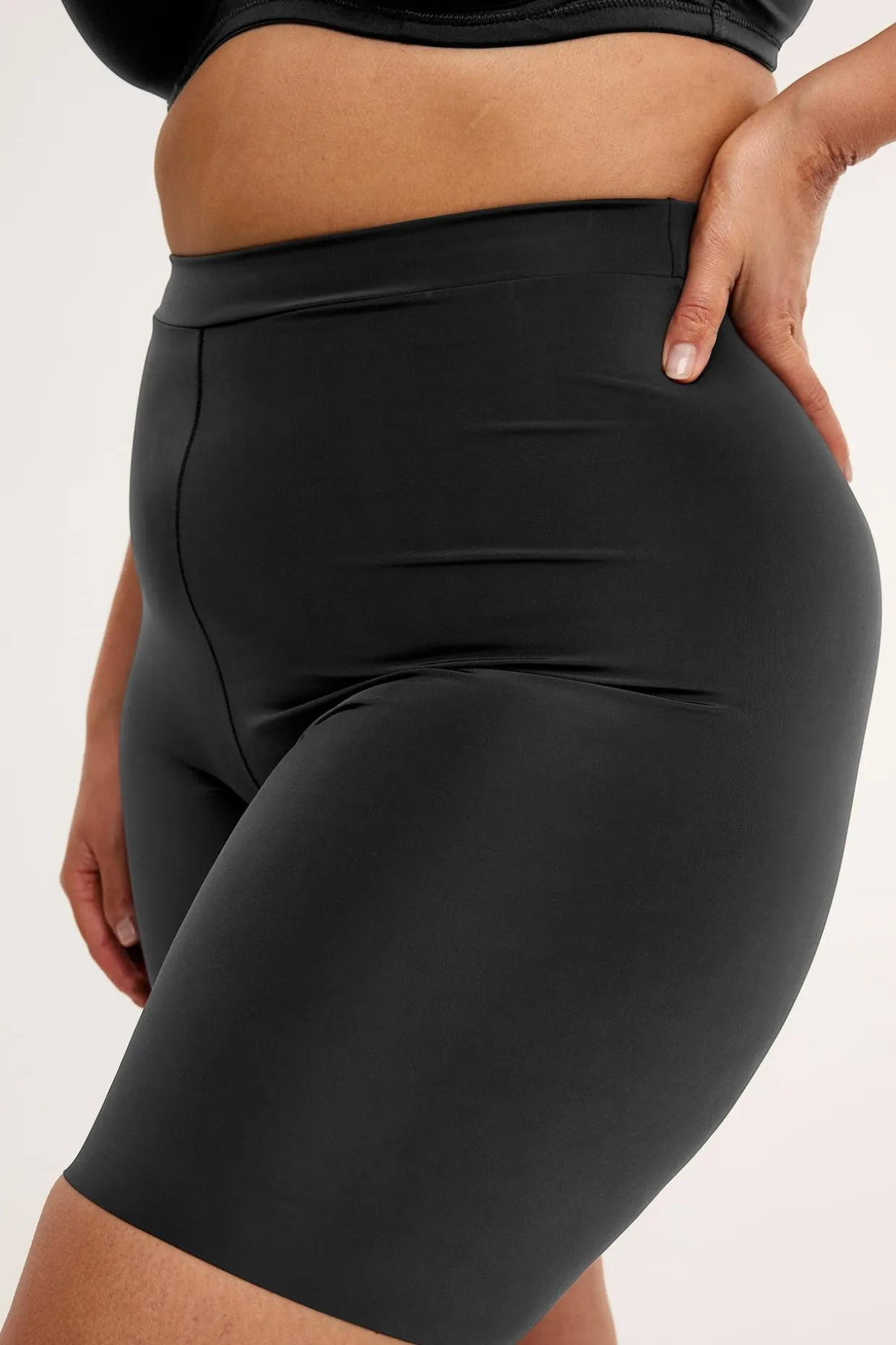 Shapingshorts light shape