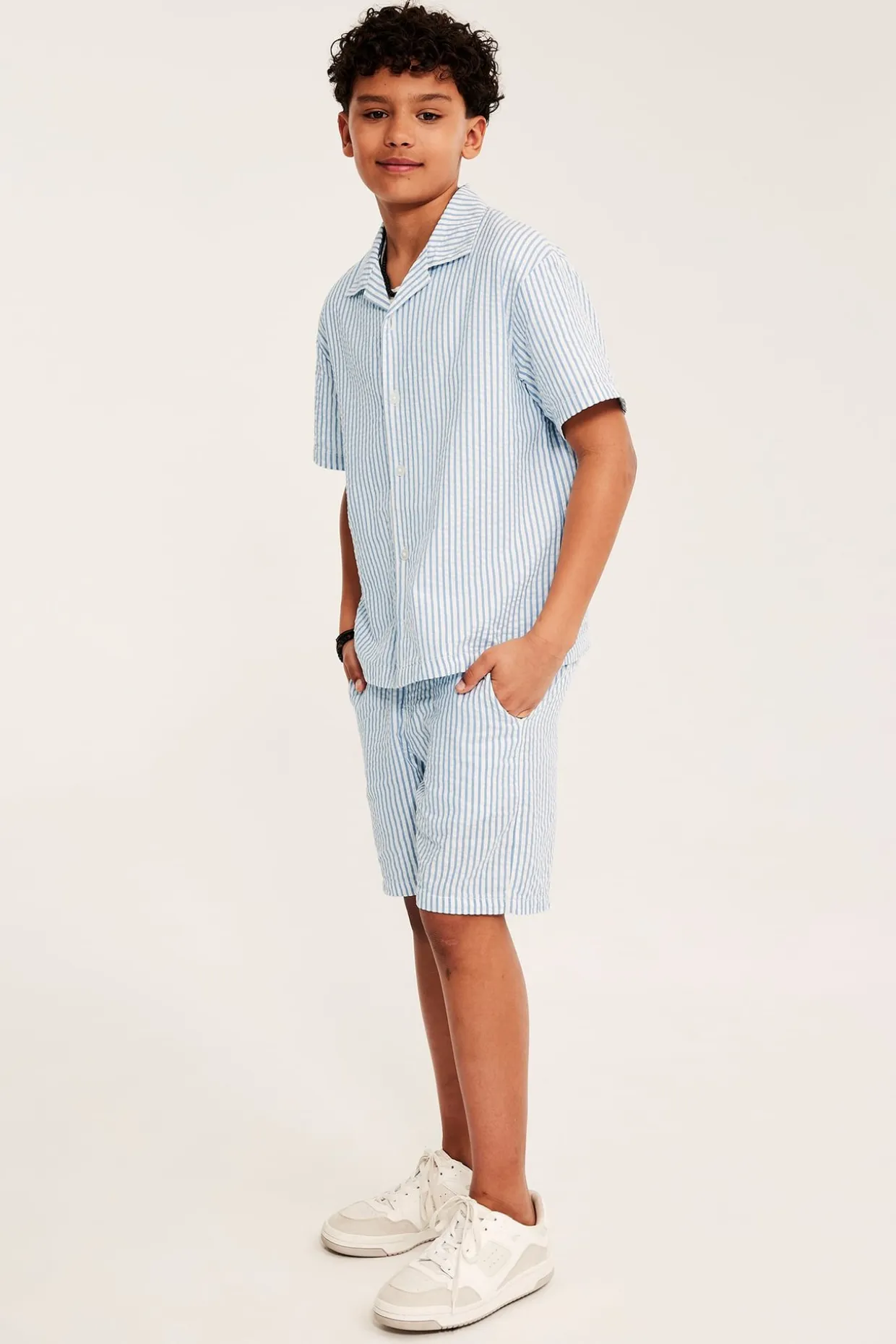 Shorts i bäckebölja
