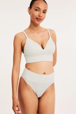 Soft ribbad seamless bh