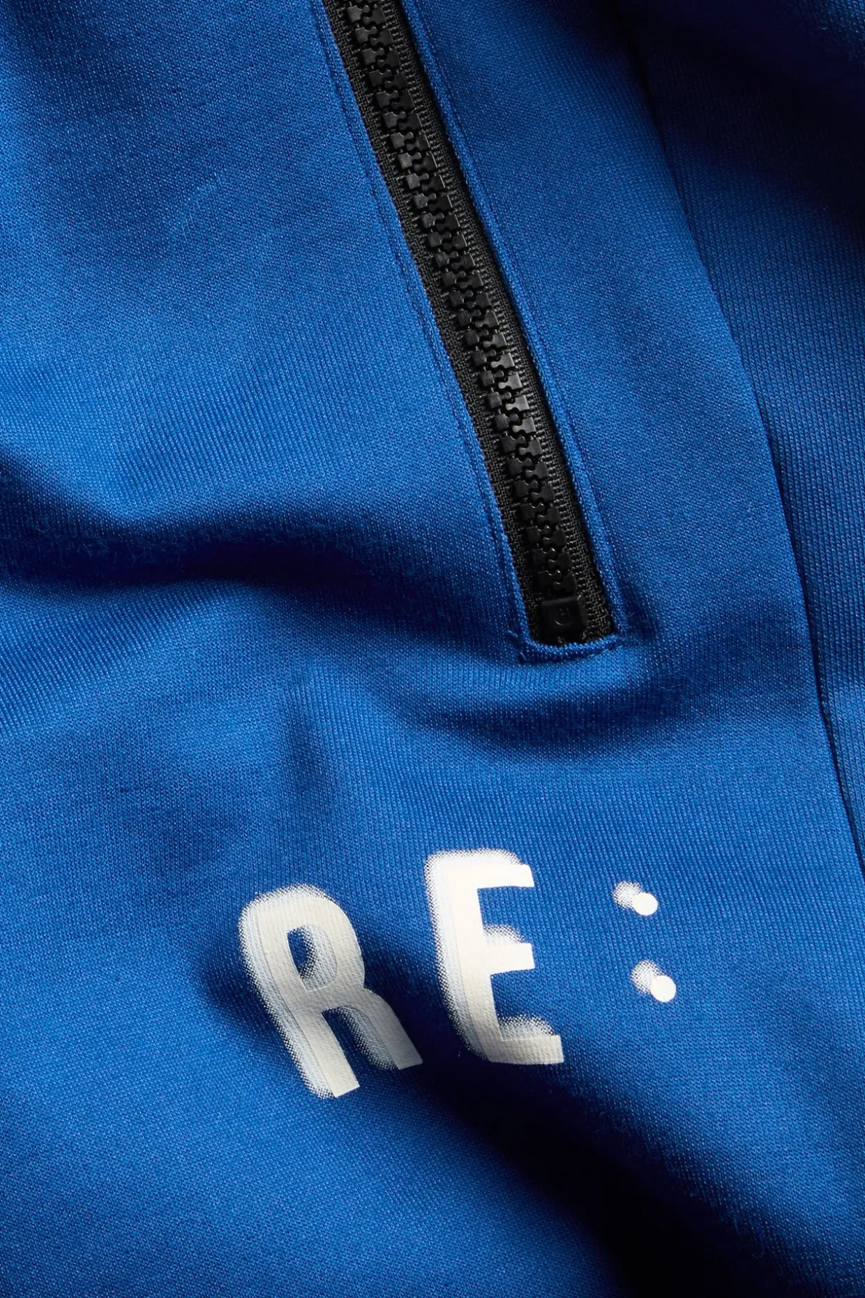 Sportiga shorts med textprint
