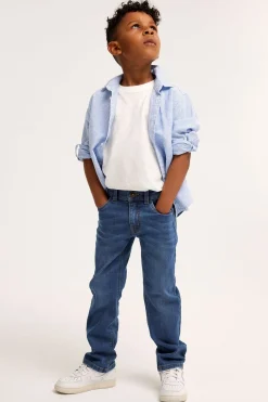 Straight jeans tough wear