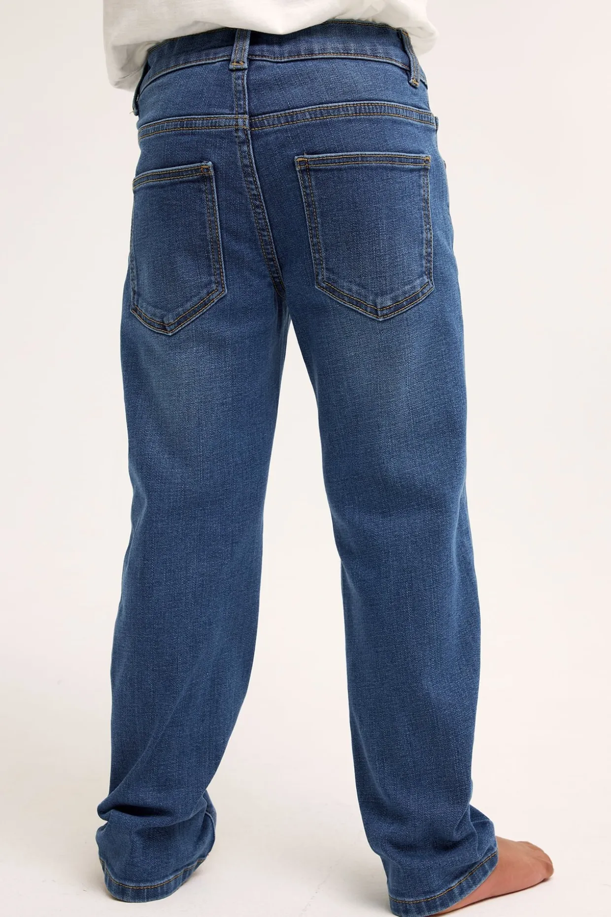 Straight jeans tough wear