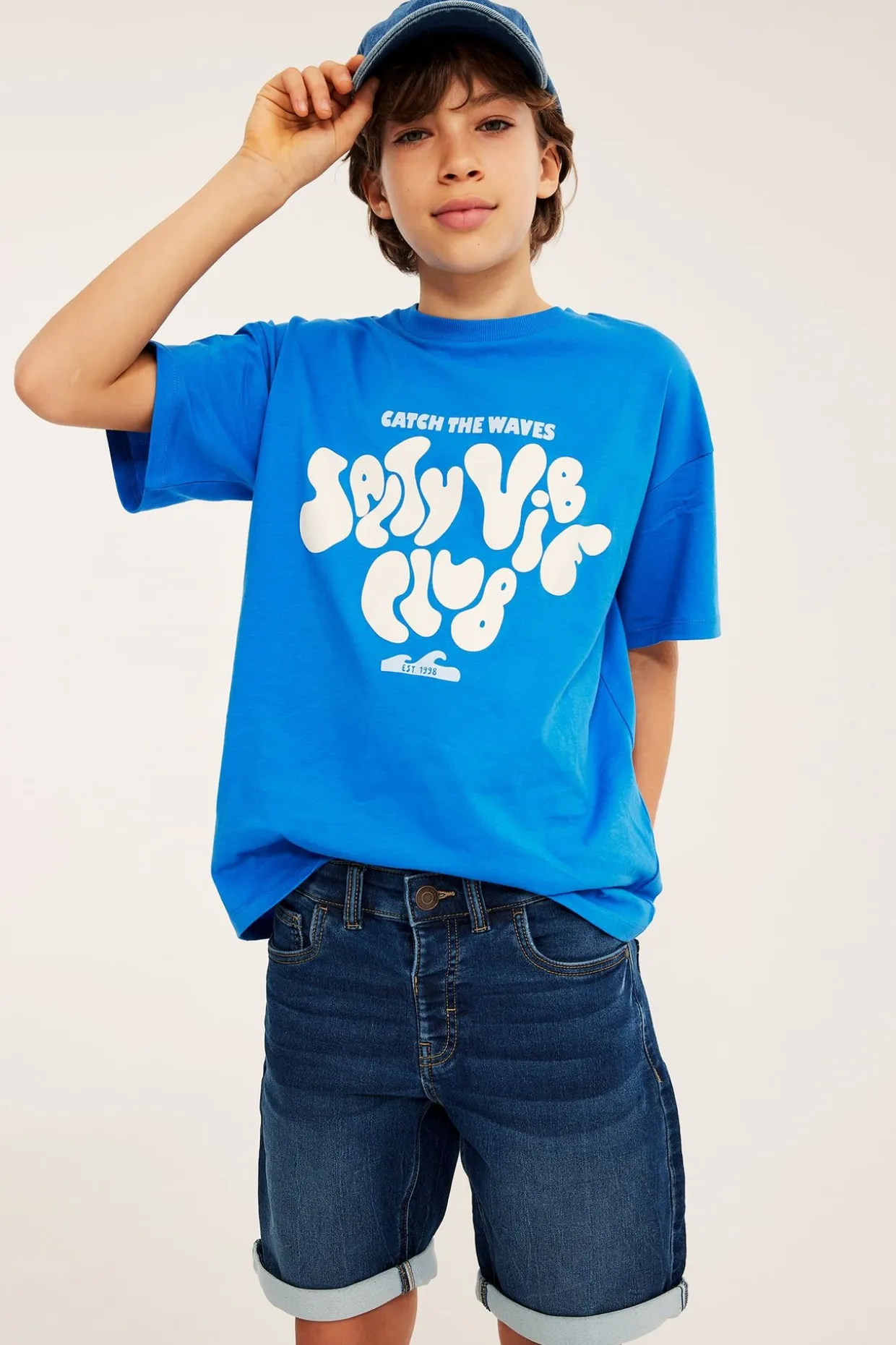 Stretchiga jeansshorts i joggerdenim