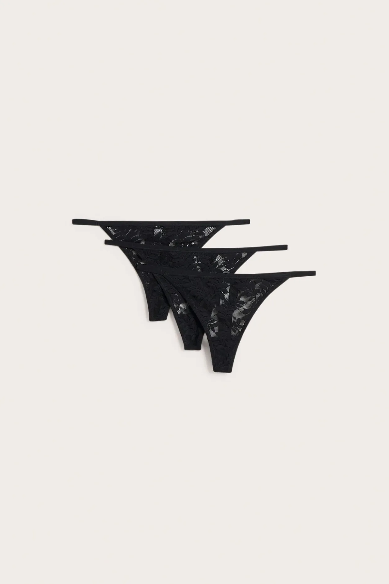 Stringtrosor 3-pack i spets