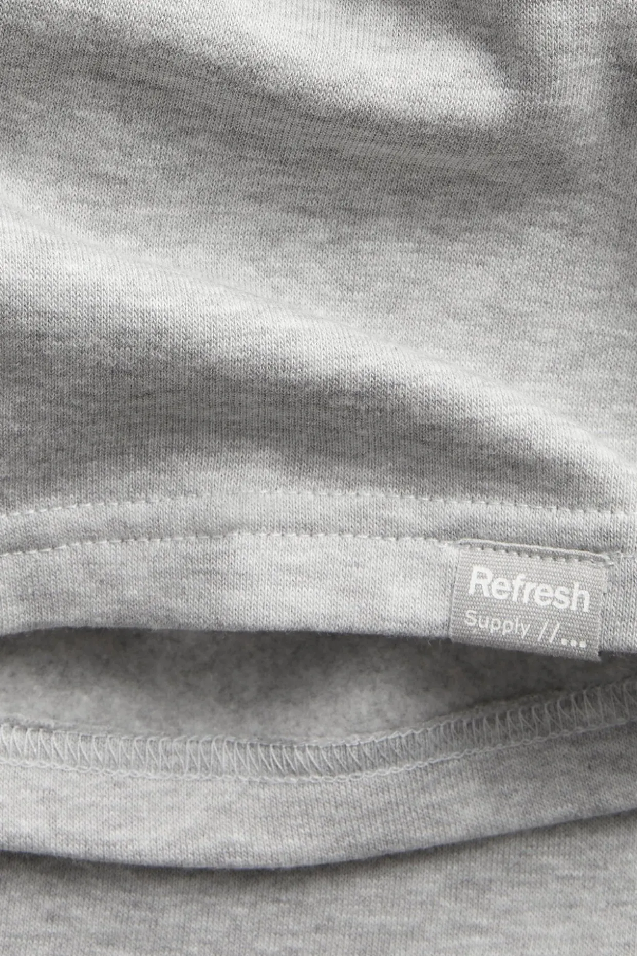 Sweatshorts i bomullstrikå